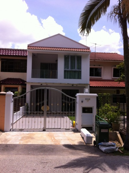 17 Carisbrooke Gr