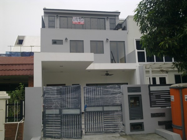 28 Colchester Grove